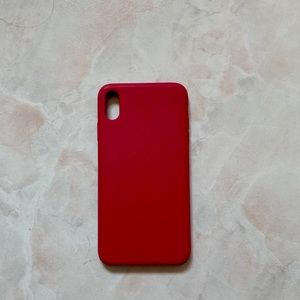 Maroon silicone xs max case